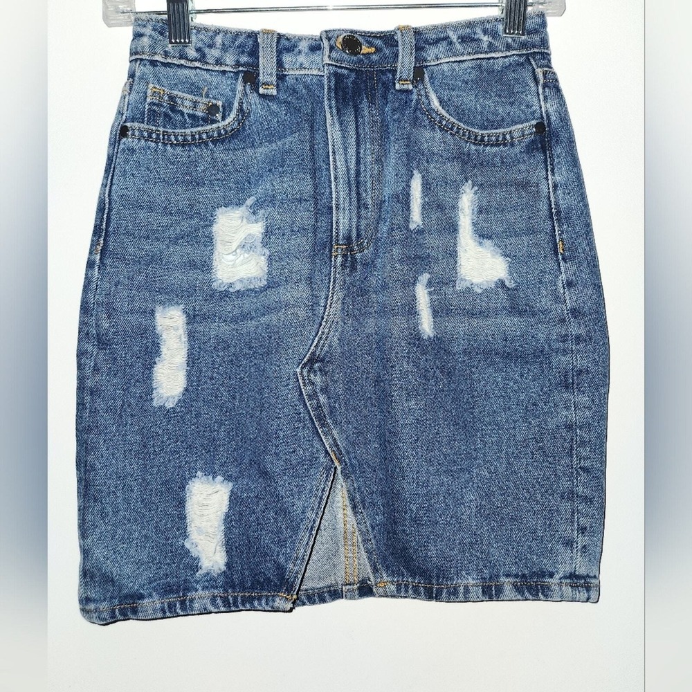 H&M Divided Distressed Denim Mini Skirt Medium Wash Blue Size 2‎ 0644783 7